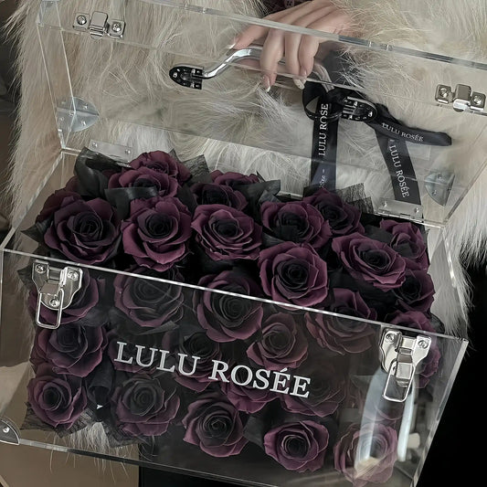 LULU ROSÉE Moyenne Eternal Acrylic Handbag Rose Box, medium transparent acrylic handbag-shaped gift box filled with blush pink preserved roses with soft satin ribbon, customizable flower colors, elegant everlasting floral gift for birthdays, anniversaries & romantic celebrations
