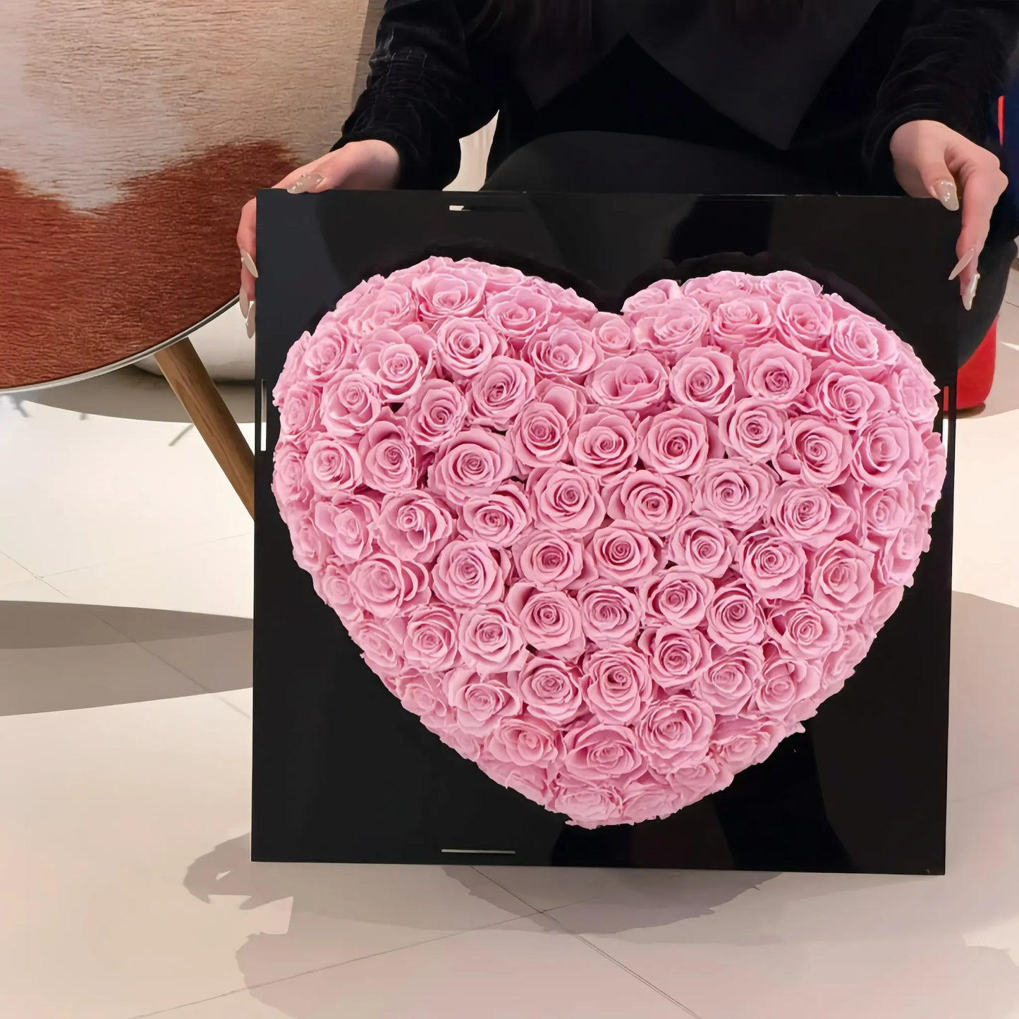 LULU ROSÉE 99 3D heart rose box light pink roses as a romantic anniversary gift