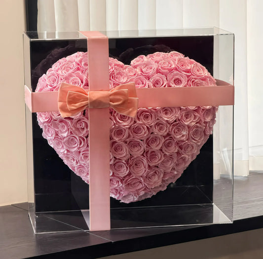 LULU ROSÉE 99 3D heart rose box light pink roses as a romantic anniversary gift