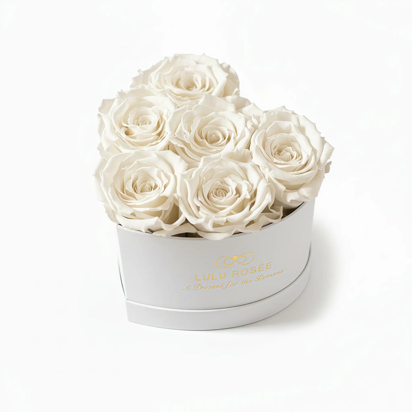 LULU ROSÉE baby heart box white roses white classic box on white background