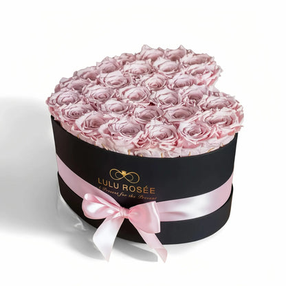 LULU ROSÉE large heart box light pink roses black classic box on white background