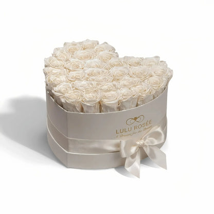 LULU ROSÉE large heart box pearl white roses white classic box on white background