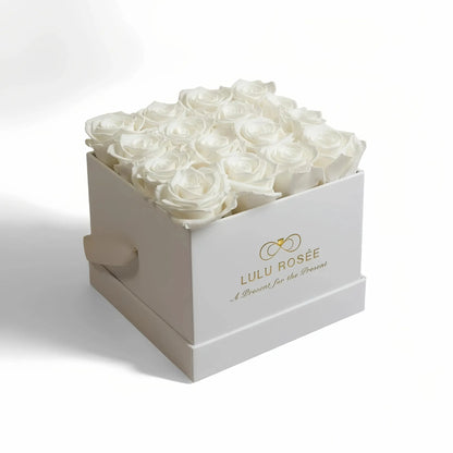 LULU ROSÉE medium square box white roses white classic box on white background