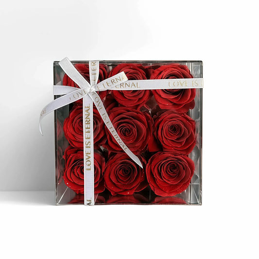 LULU ROSÉE small square box red roses on white background
